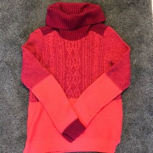 NWOT BCBGMAXAZRIA M Women’s Sweater Turtleneck